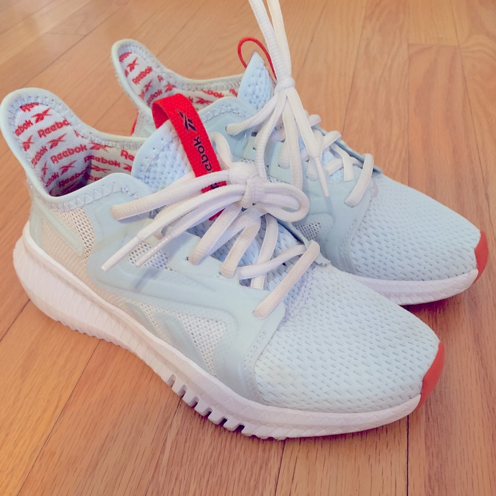 Reebok Sneakers
